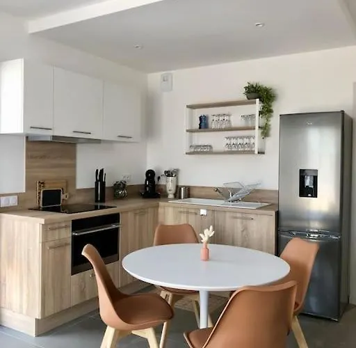 Domaine D'arca, T2 Jardin Prive/piscine/tennis Porto-Vecchio (Corsica)